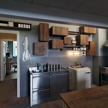 La Finestra Guest Apartment - Eco&Bio لوكا المظهر الخارجي الصورة